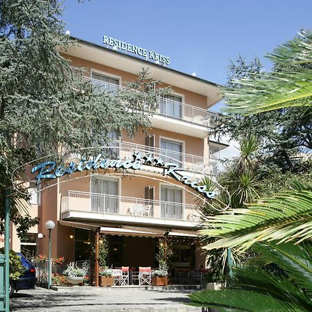 Residence Hotel Kriss Deiva Marina Exterior foto