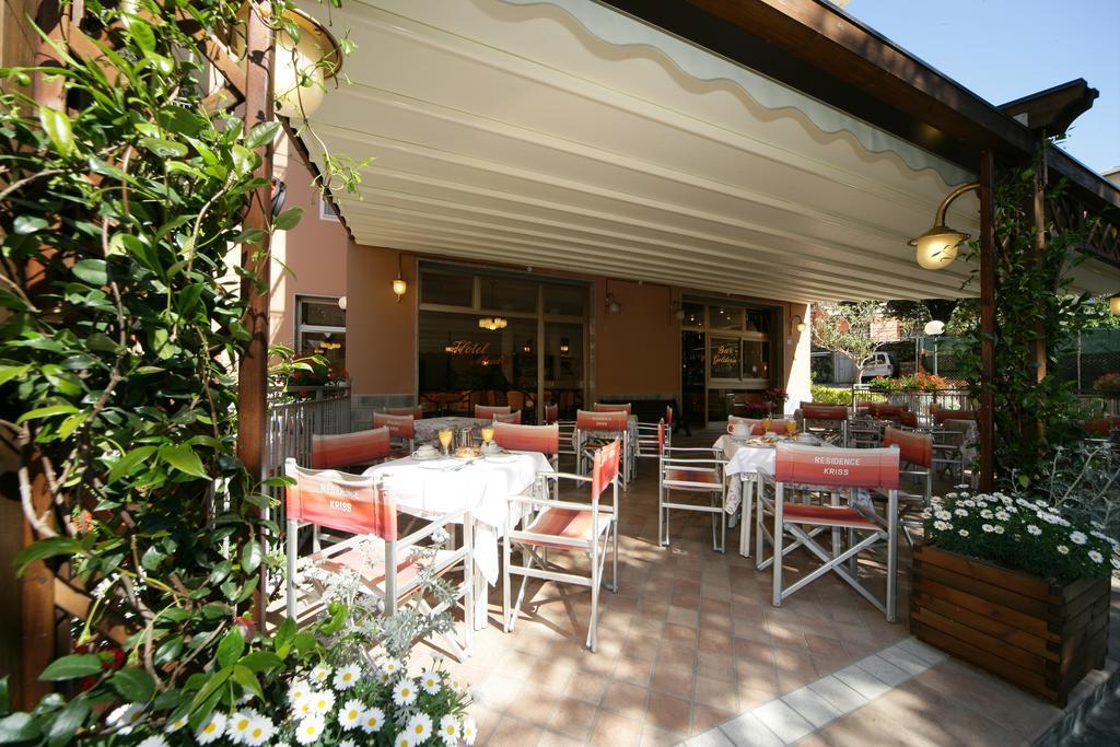 Residence Hotel Kriss Deiva Marina Exterior foto